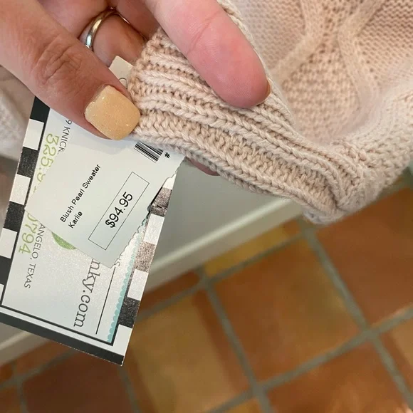 Blush Pink Pearl Sweater - Picture 4 of 4
